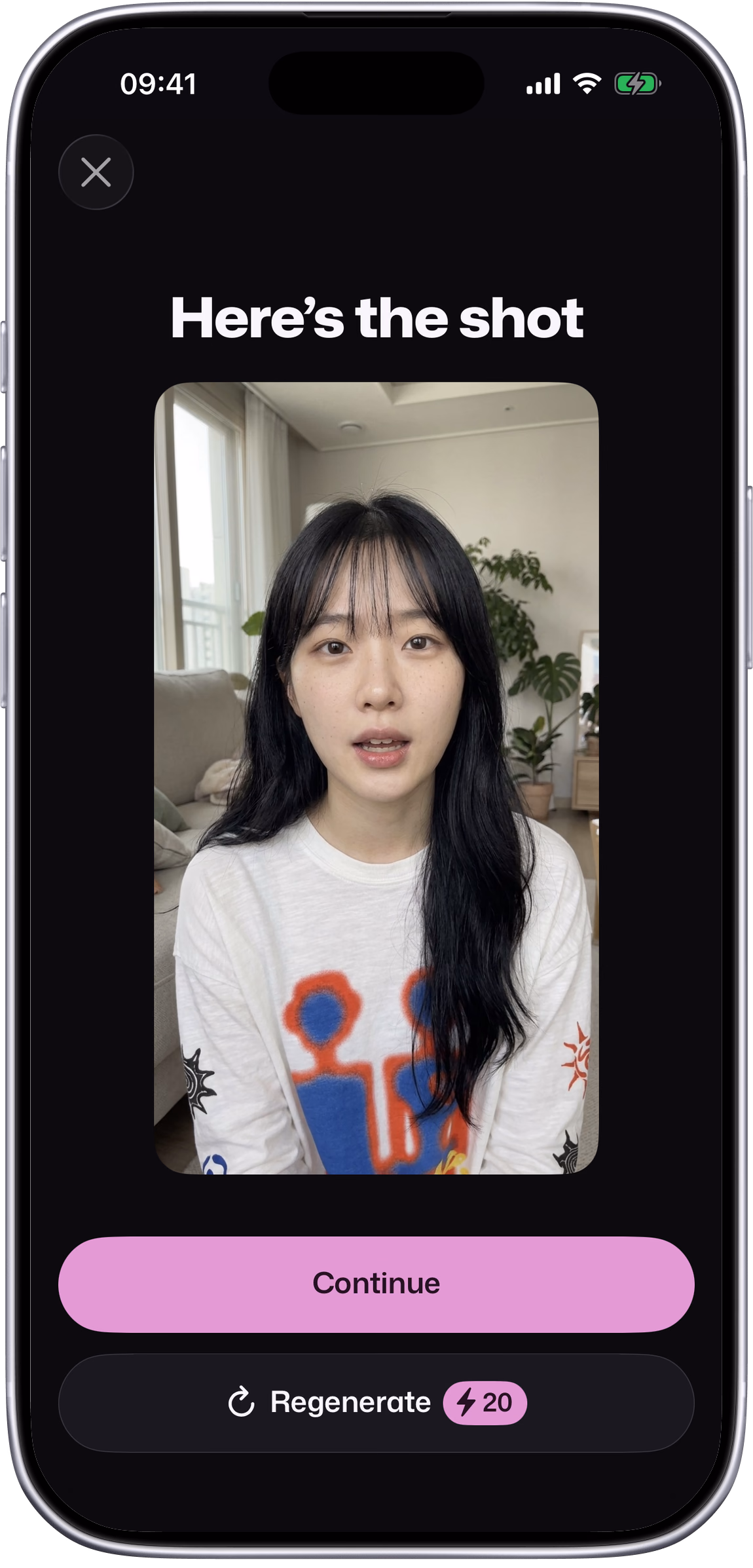 Setters: here's the shot, Luna at home wearing the shirt
